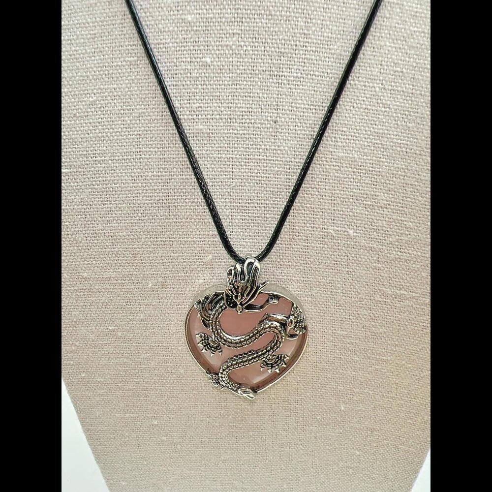 Stunning Rose Quartz Dragon Heart Pendant Necklace - Picture 4 of 12